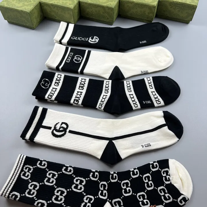 スーパーコピー グッチ 靴下