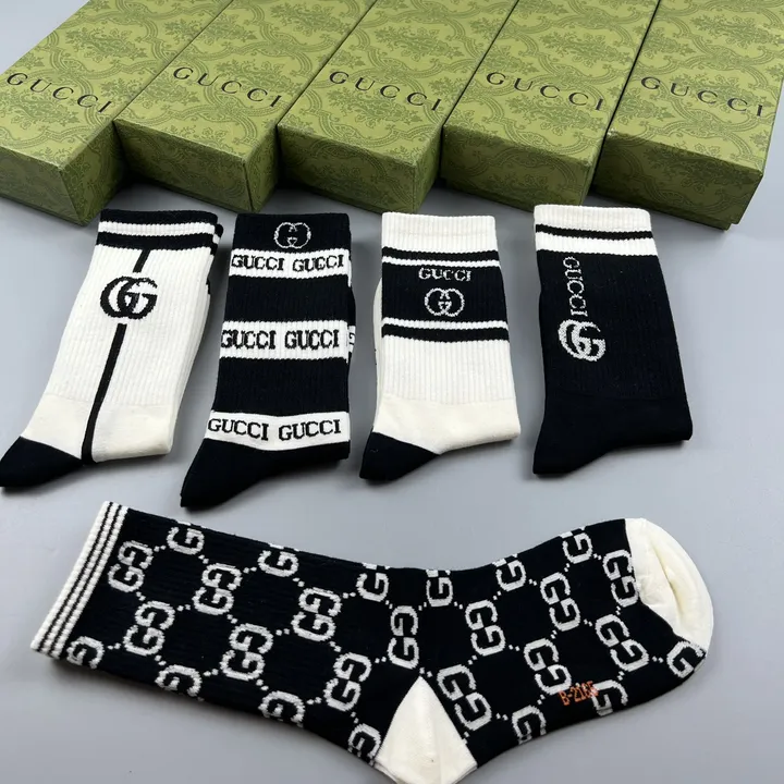 スーパーコピー グッチ 靴下