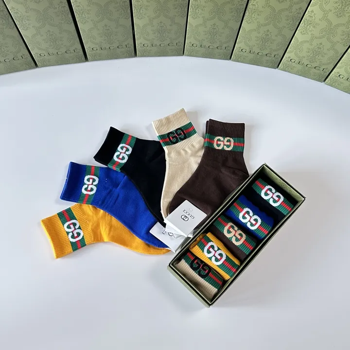 スーパーコピー グッチ 靴下