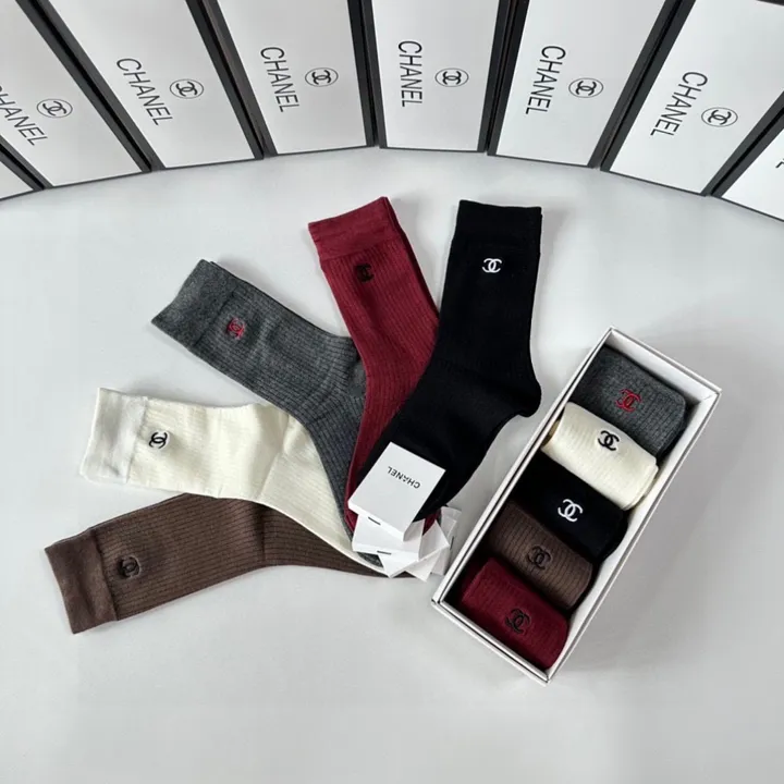 スーパーコピー シャネル 靴下