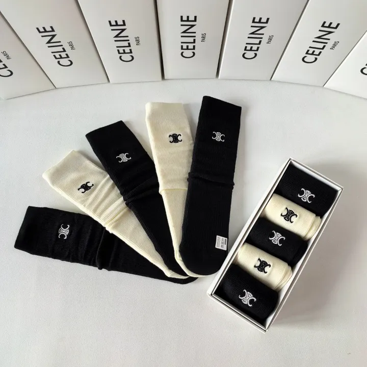 スーパーコピー セリーヌ 靴下