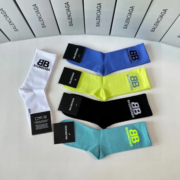 スーパーコピー バレンシアガ 靴下