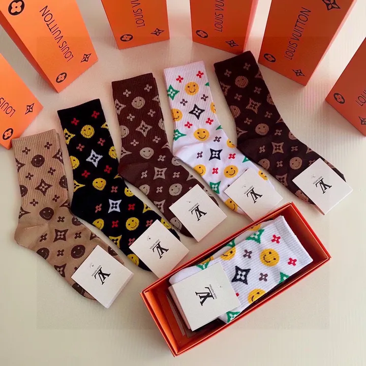 スーパーコピー ルイヴィトン 靴下