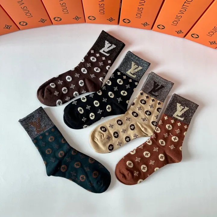 スーパーコピー ルイヴィトン 靴下