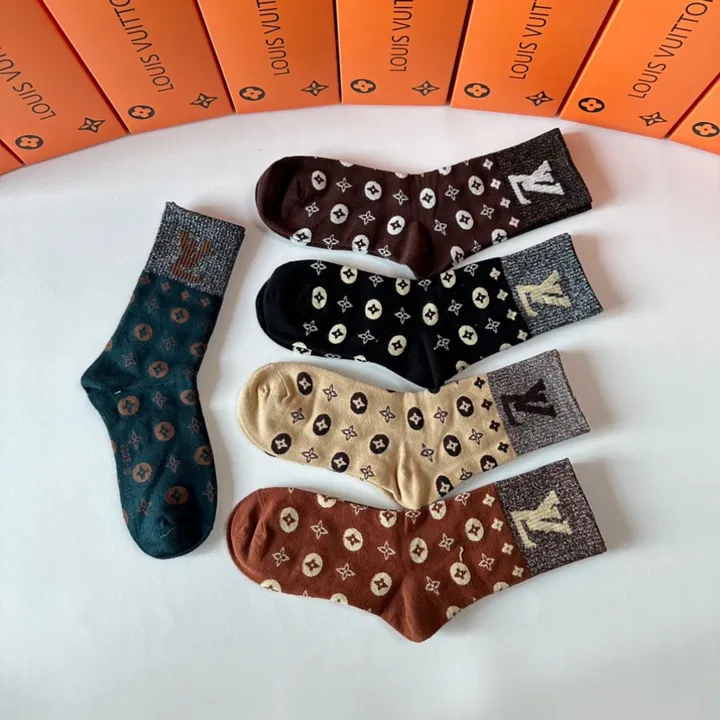 スーパーコピー ルイヴィトン 靴下