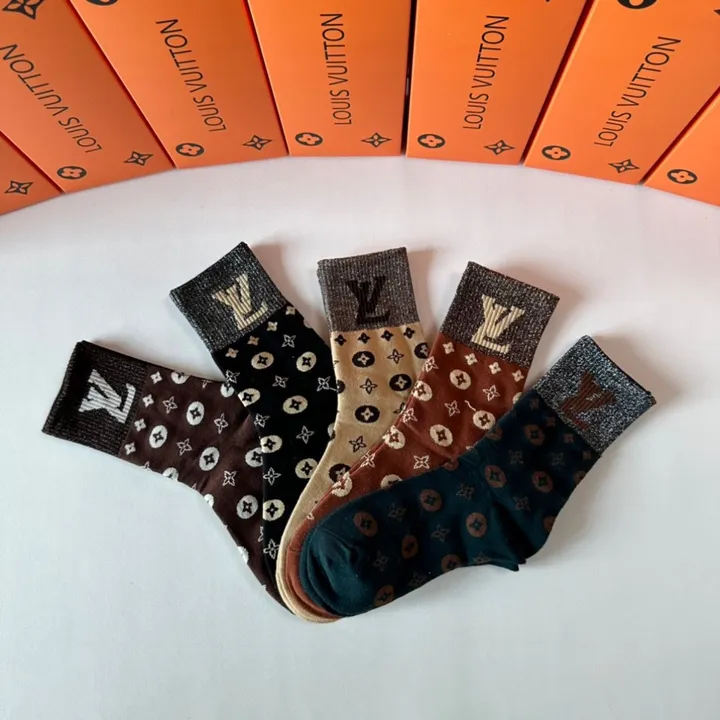 スーパーコピー ルイヴィトン 靴下