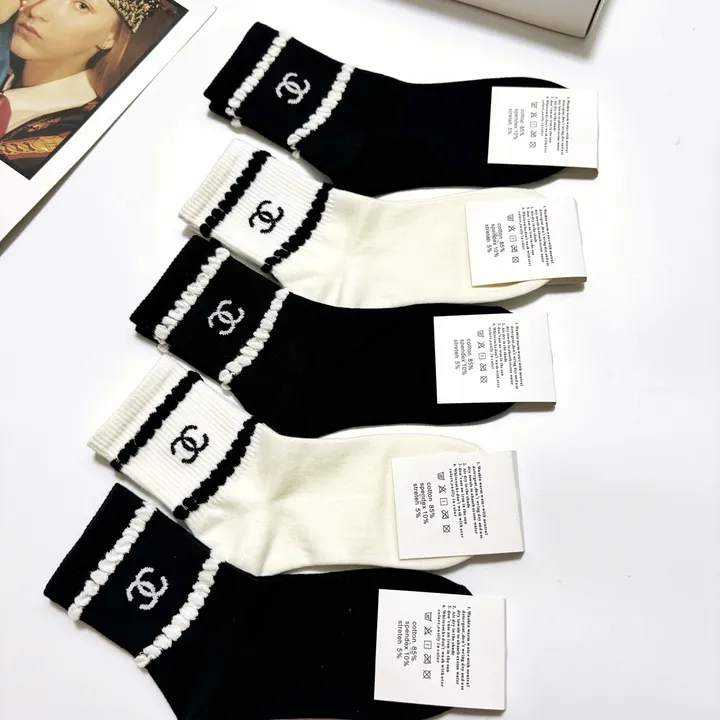 スーパーコピー シャネル 靴下