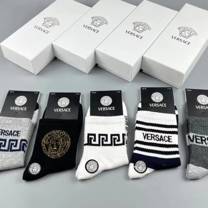 スーパーコピー ヴェルサーチ 靴下