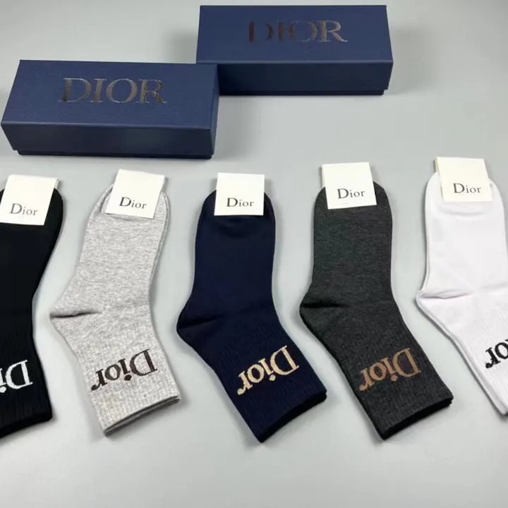 スーパーコピー ディオール 靴下