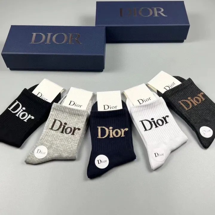 スーパーコピー ディオール 靴下