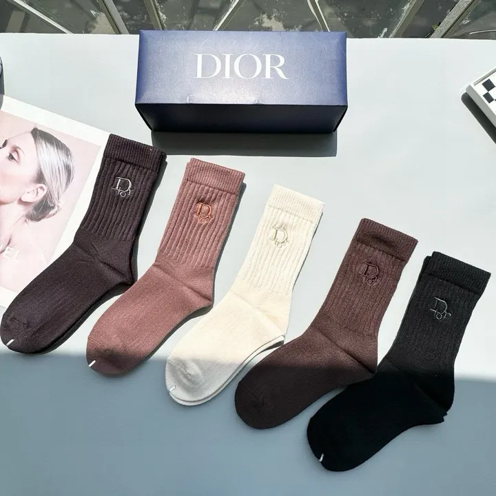 スーパーコピー ディオール 靴下