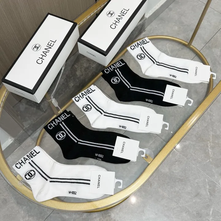 スーパーコピー シャネル 靴下