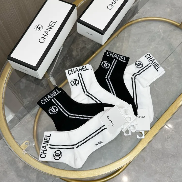 スーパーコピー シャネル 靴下
