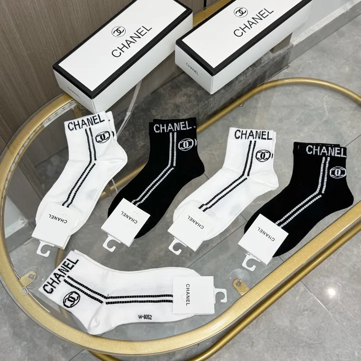 スーパーコピー シャネル 靴下