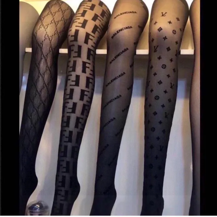 スーパーコピー ルイヴィトン 靴下