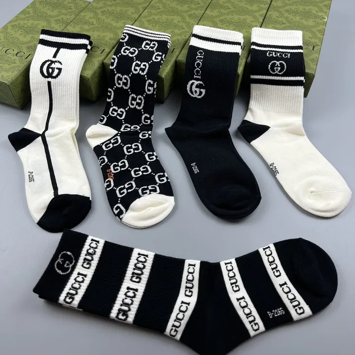 スーパーコピー グッチ 靴下