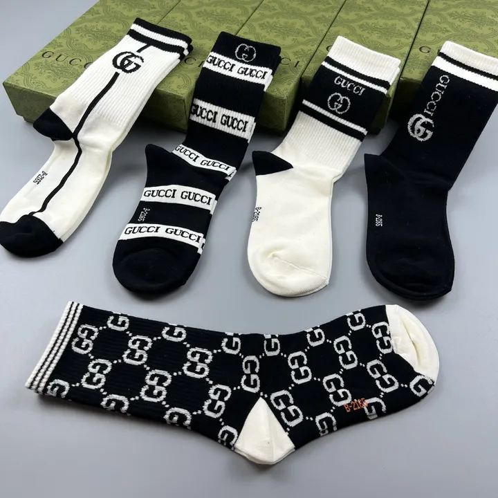 スーパーコピー グッチ 靴下