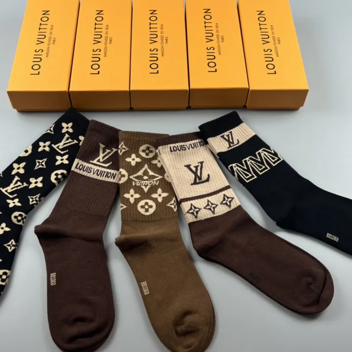 スーパーコピー ルイヴィトン 靴下