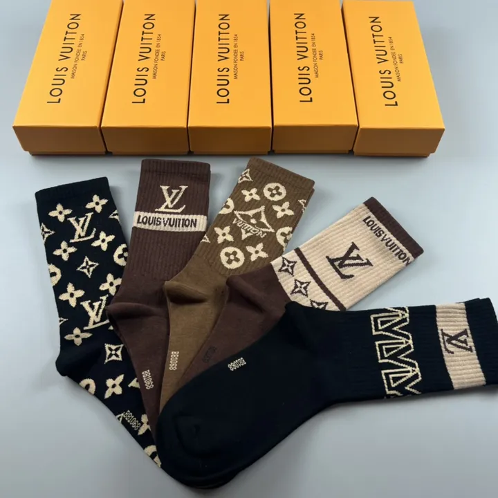 スーパーコピー ルイヴィトン 靴下