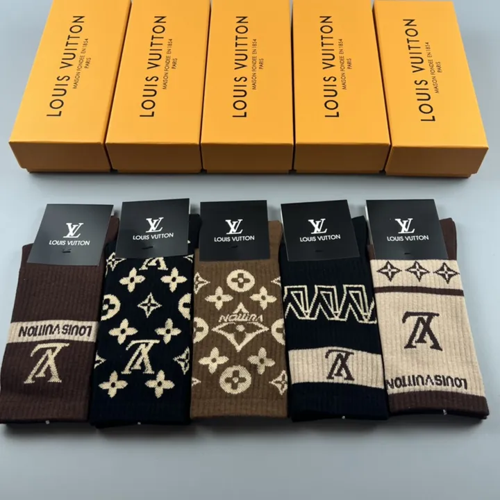 スーパーコピー ルイヴィトン 靴下
