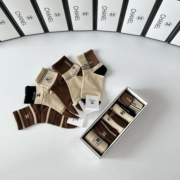 スーパーコピー シャネル 靴下