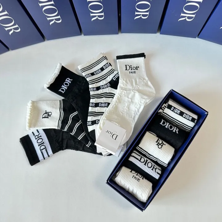 スーパーコピー ディオール 靴下