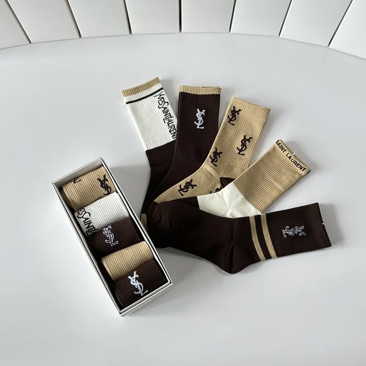 スーパーコピー イブサンローラン 靴下