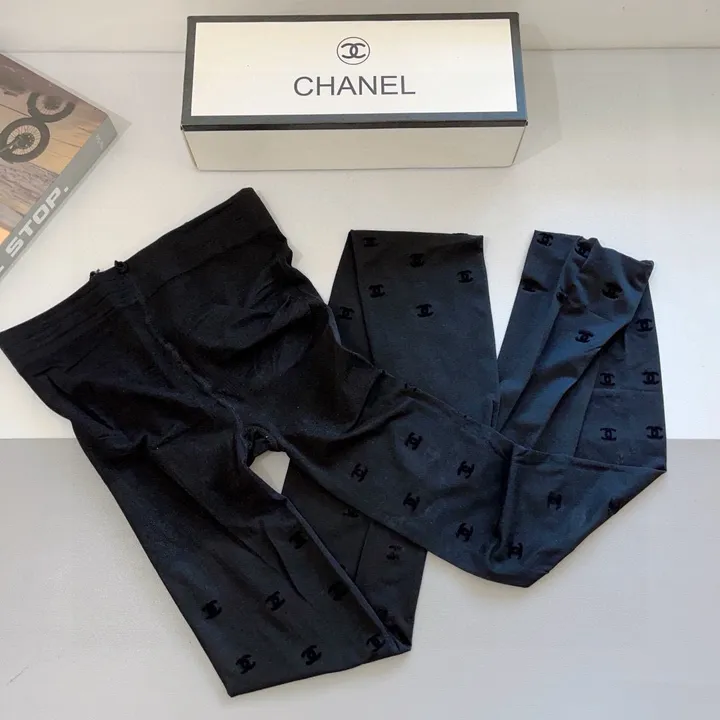 スーパーコピー シャネル 靴下