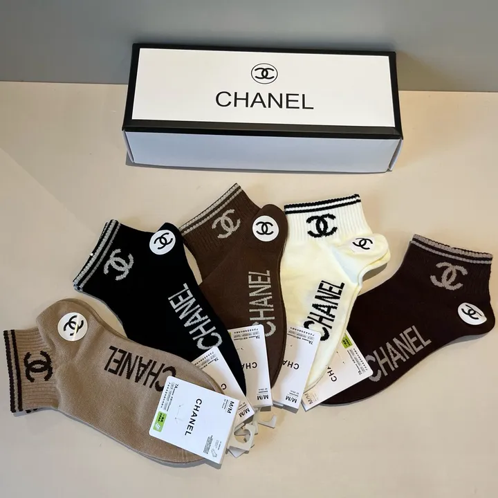 スーパーコピー シャネル 靴下
