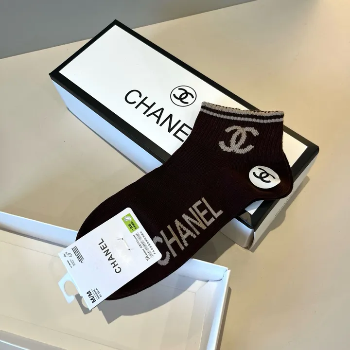 スーパーコピー シャネル 靴下