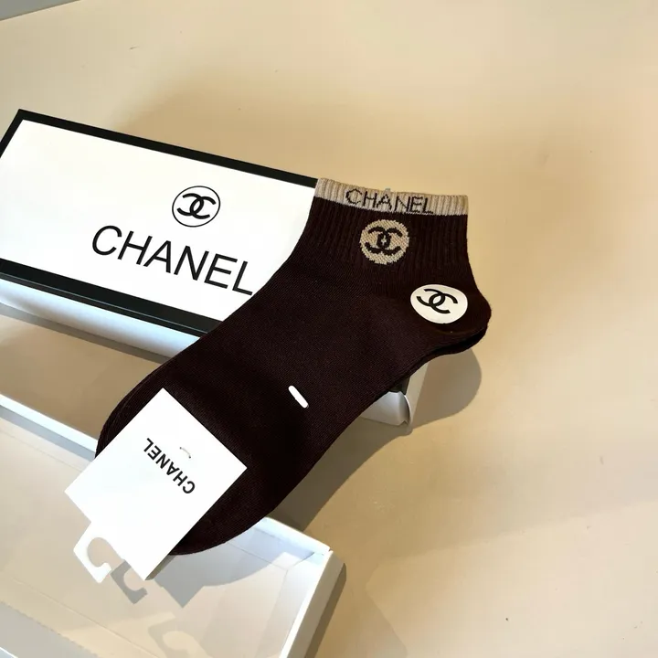 スーパーコピー シャネル 靴下