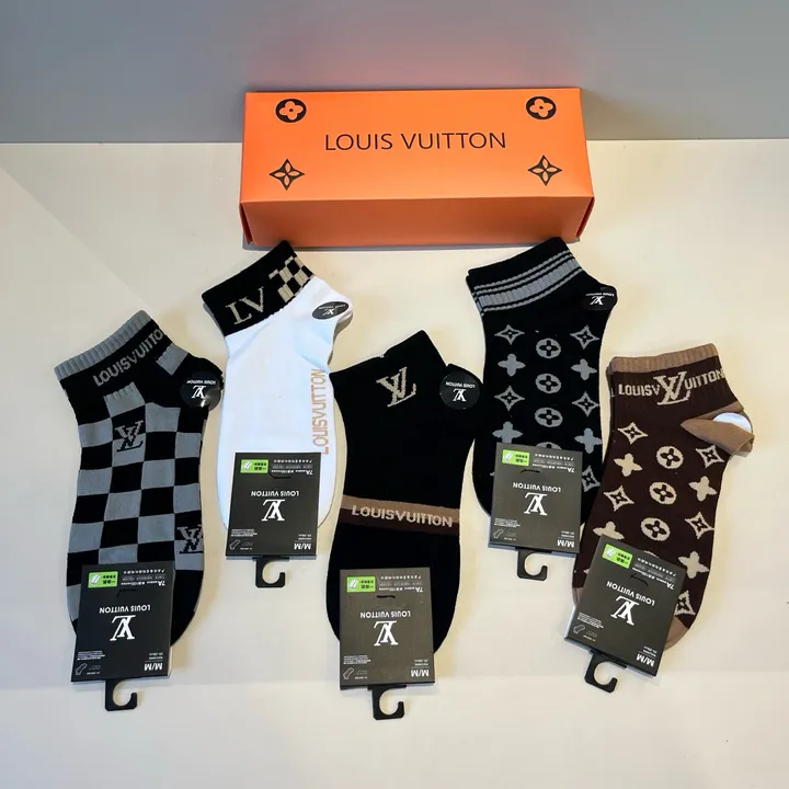 スーパーコピー ルイヴィトン 靴下