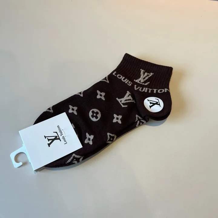スーパーコピー ルイヴィトン 靴下