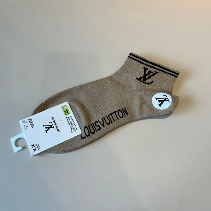 スーパーコピー ルイヴィトン 靴下
