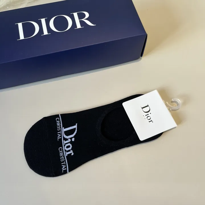 スーパーコピー ディオール 靴下