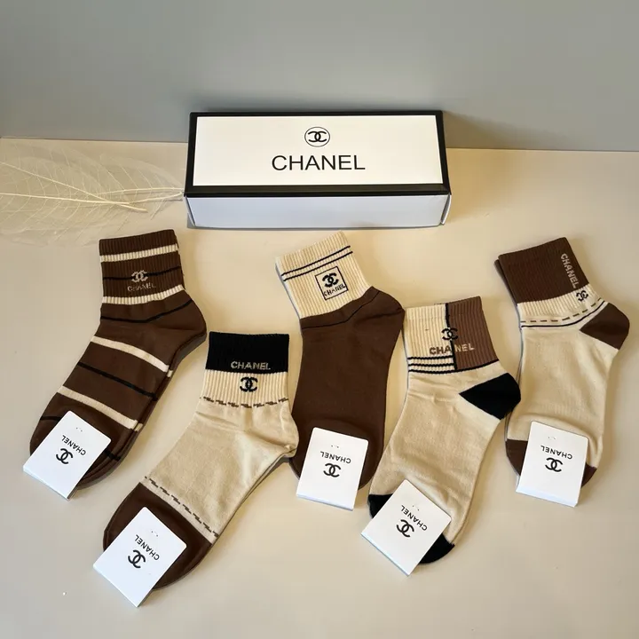 スーパーコピー シャネル 靴下
