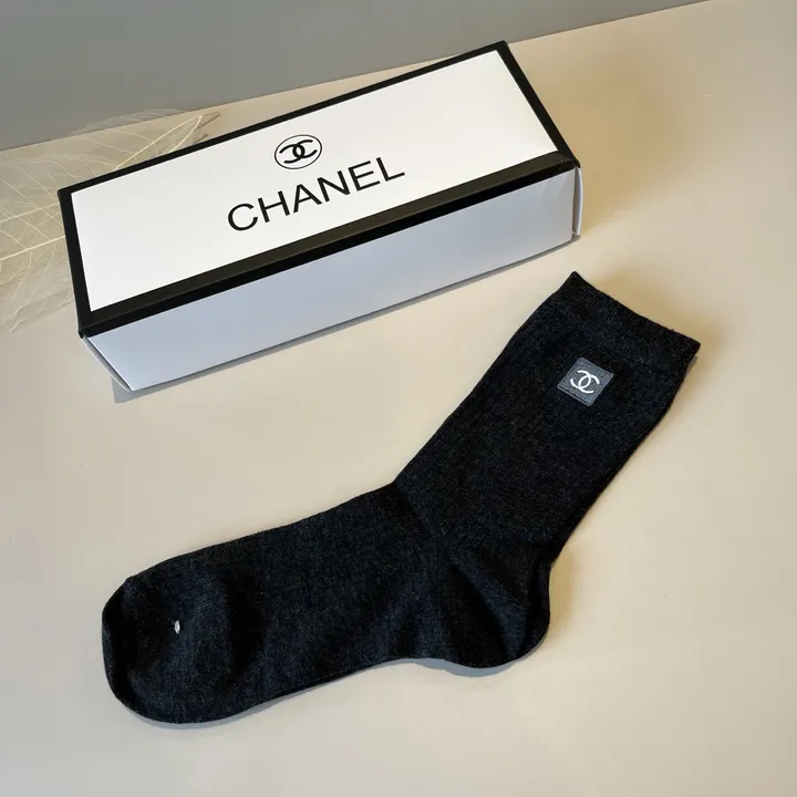スーパーコピー シャネル 靴下