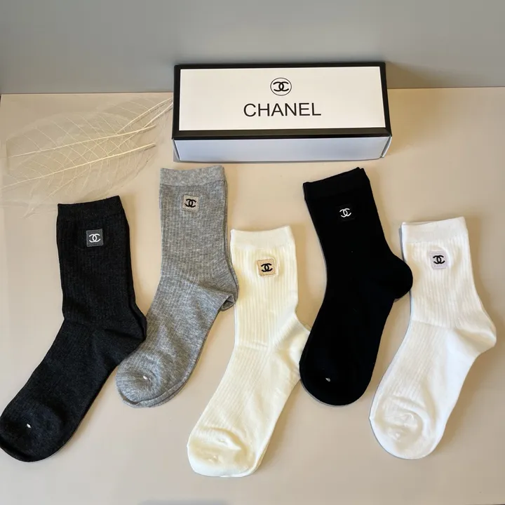 スーパーコピー シャネル 靴下