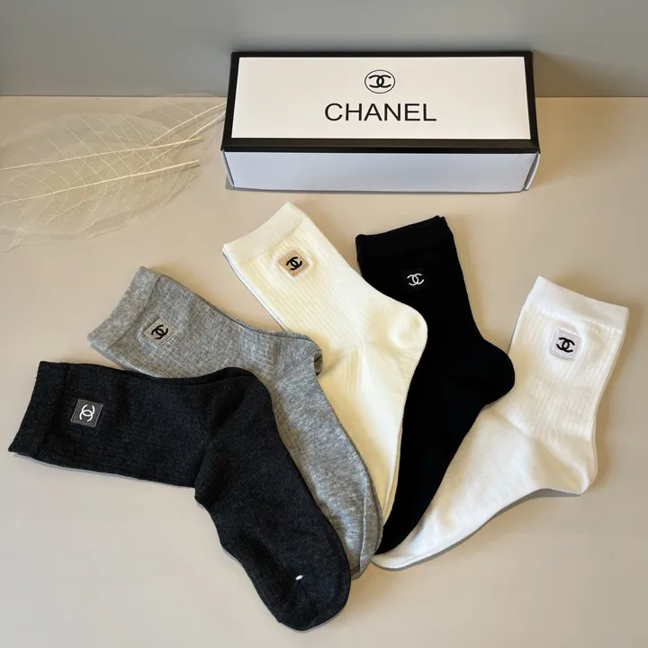 スーパーコピー シャネル 靴下