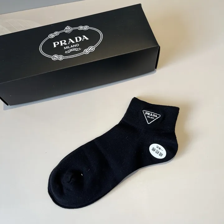 スーパーコピー シャネル 靴下