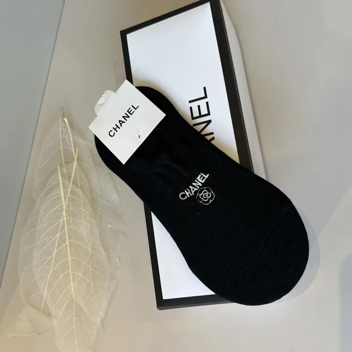スーパーコピー シャネル 靴下