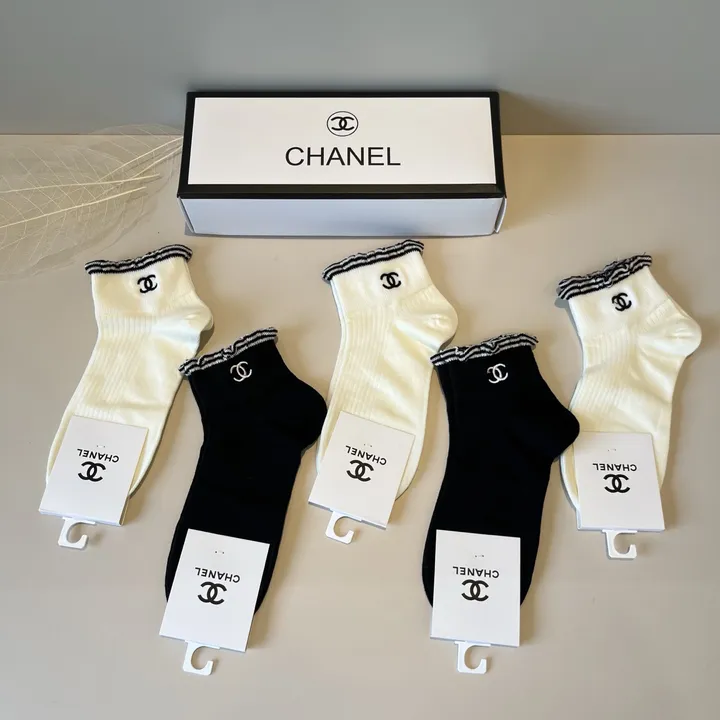 スーパーコピー シャネル 靴下