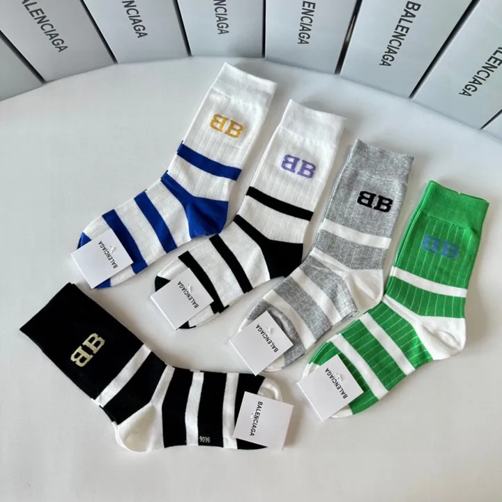 スーパーコピー バレンシアガ 靴下