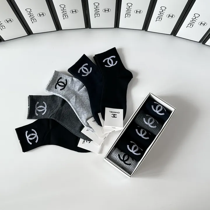 スーパーコピー シャネル 靴下