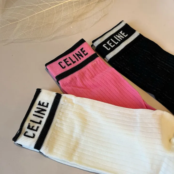 スーパーコピー シャネル 靴下