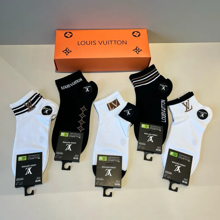 スーパーコピー ルイヴィトン 靴下
