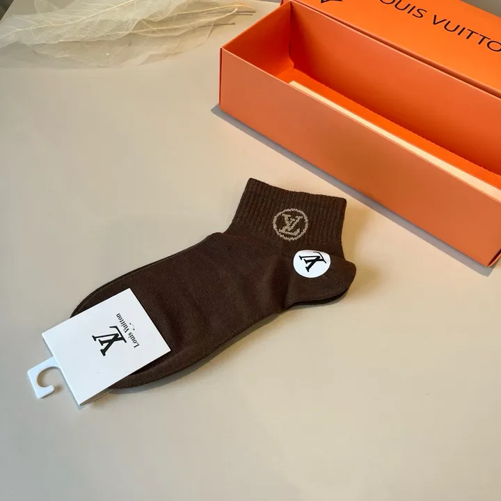 スーパーコピー ルイヴィトン 靴下