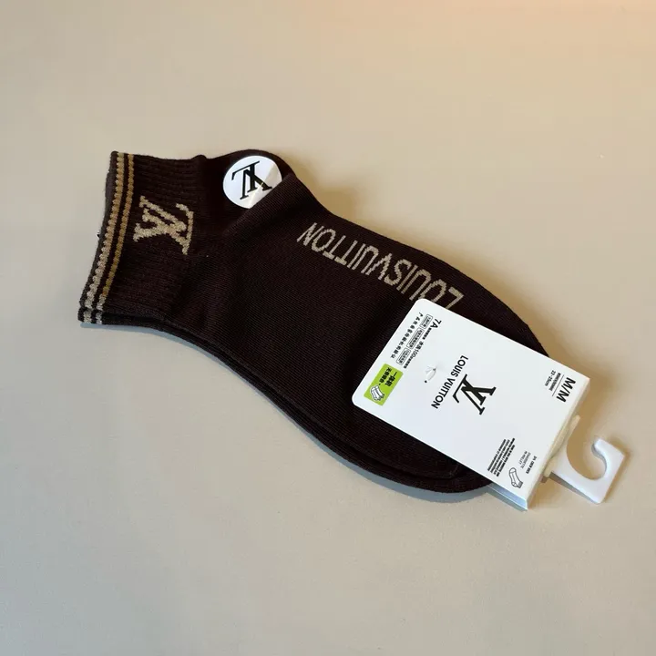 スーパーコピー ルイヴィトン 靴下