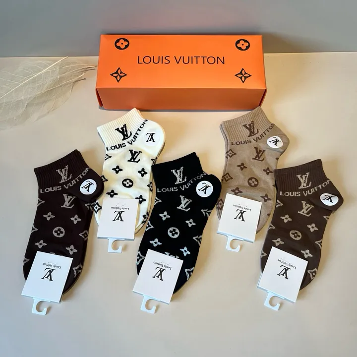 スーパーコピー ルイヴィトン 靴下