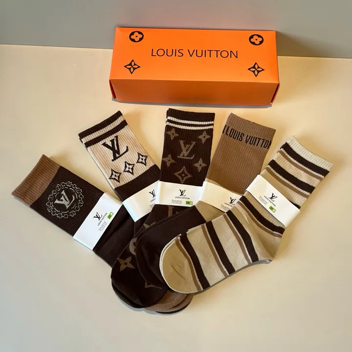 スーパーコピー ルイヴィトン 靴下